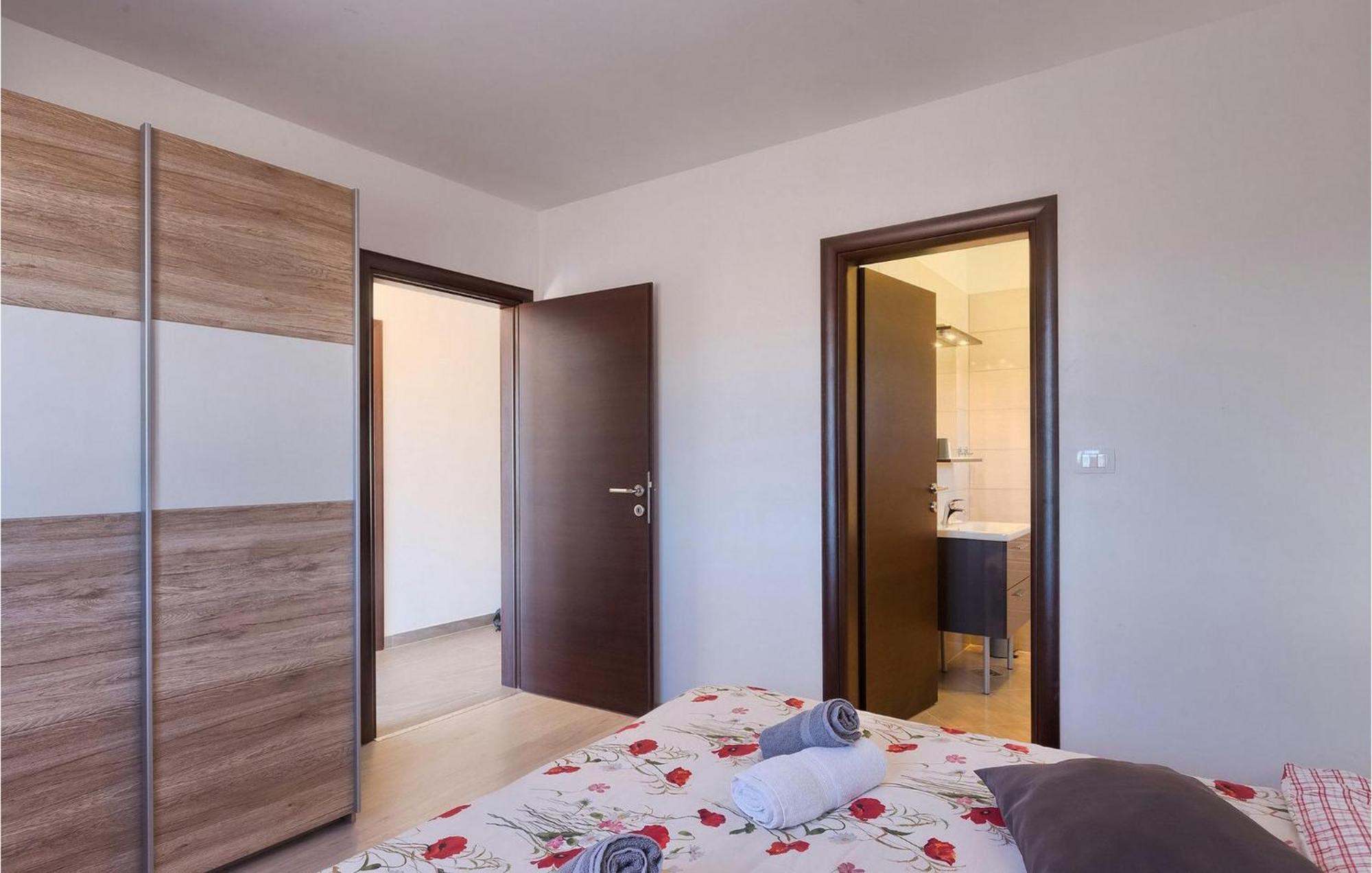 Rebici Ferienhaus Pula